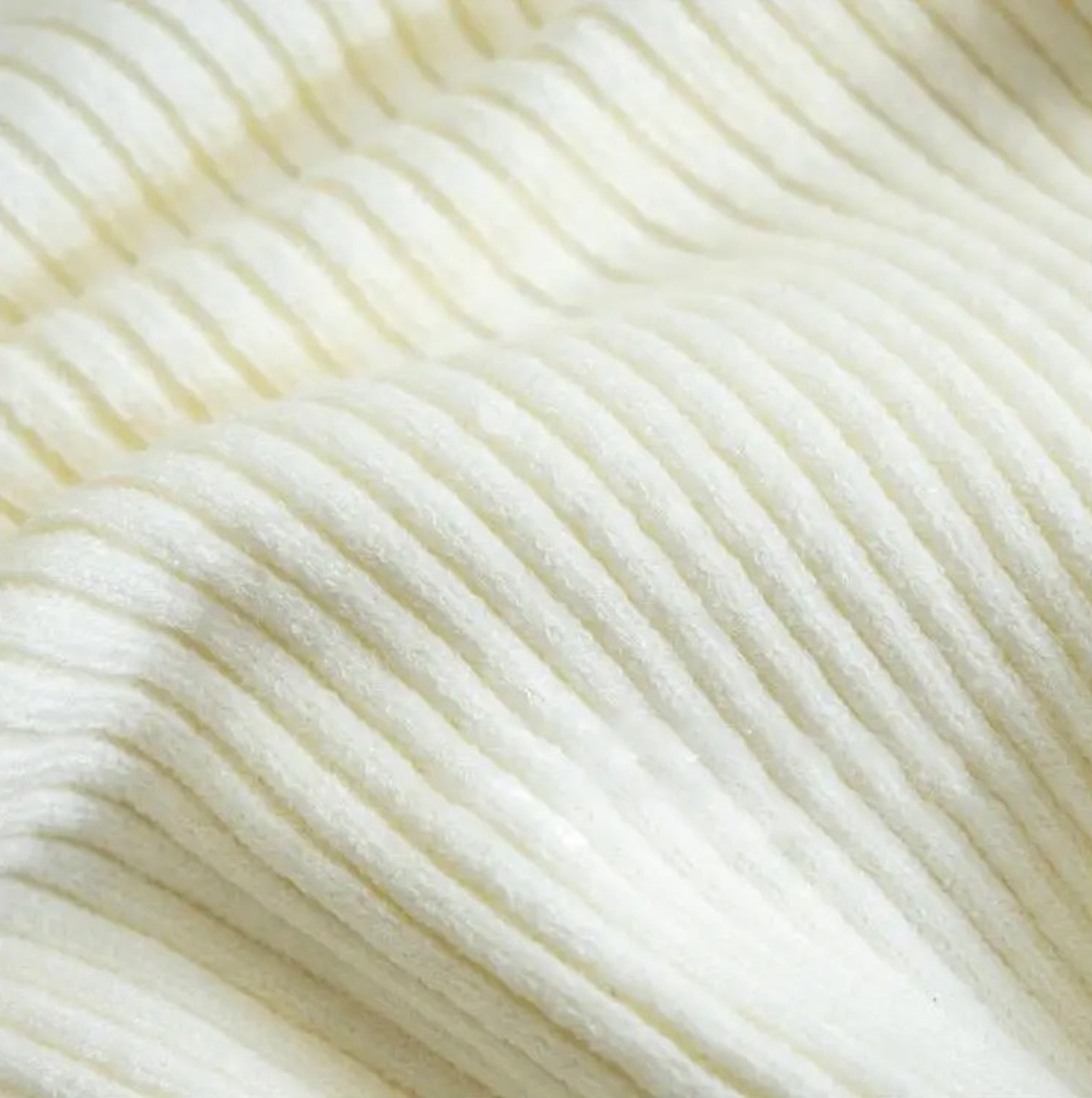 LOOSE FIT SWEATER White Elegance